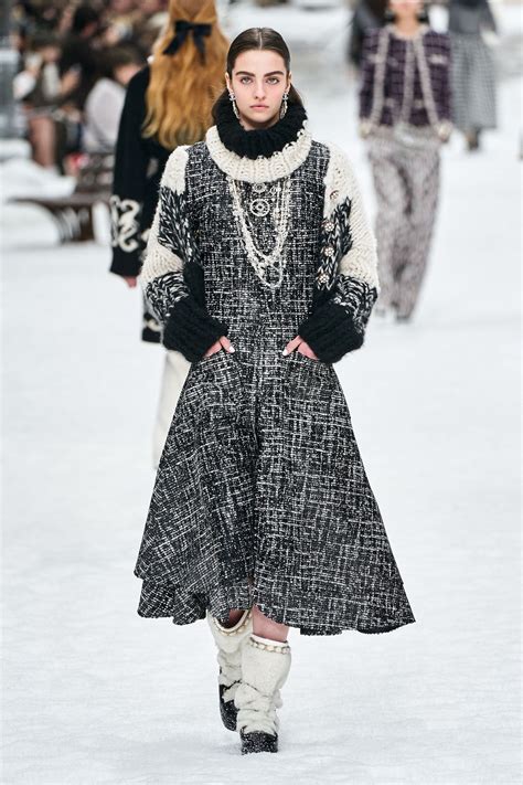 stylizacje chanel 2019|Chanel dresses for women.